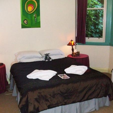 Hulmes Court Bed And Breakfast Dunedin Buitenkant foto