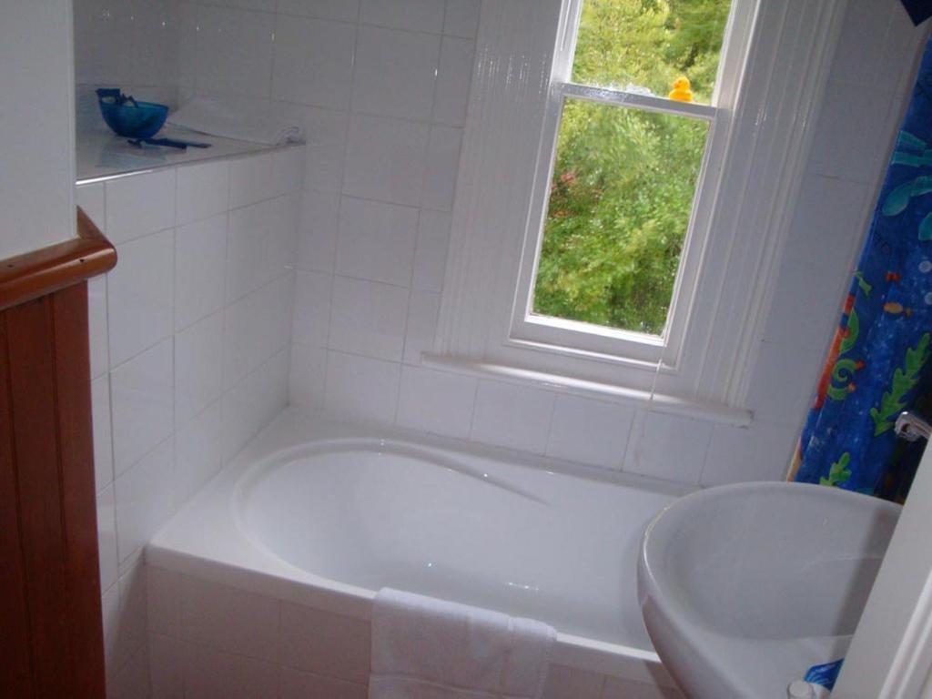 Hulmes Court Bed And Breakfast Dunedin Buitenkant foto
